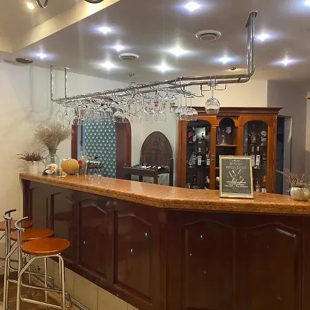 Restauracja Zacisze Lesne Hotell *