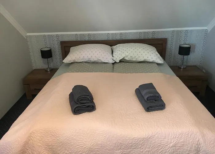 Restauracja Zacisze Lesne * Knurów